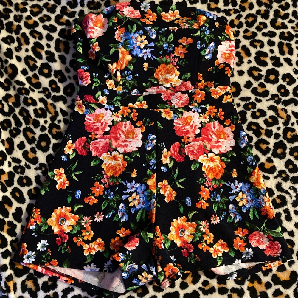 Bongo floral strapless romper